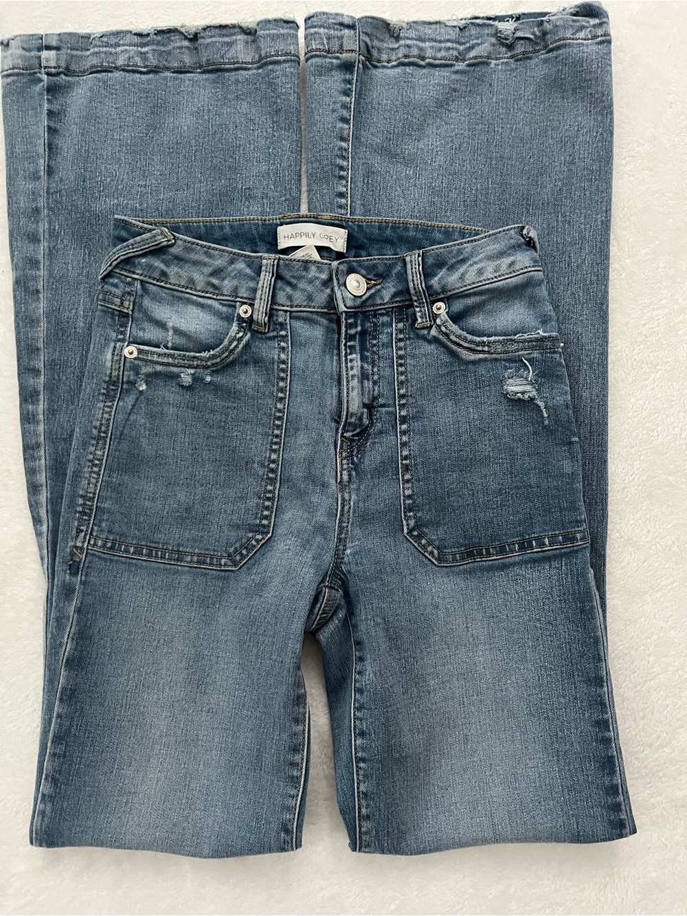 0/24 Happily Grey Midwash Blue Denim Jeans